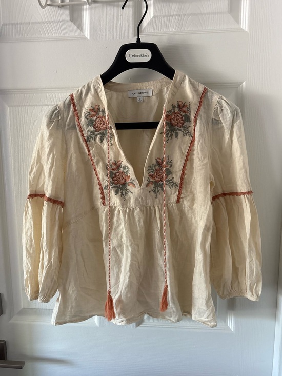 Calligraphie Tops - Calligraphie Boho Cream Embroidered Floral Peasant Blouse Size S